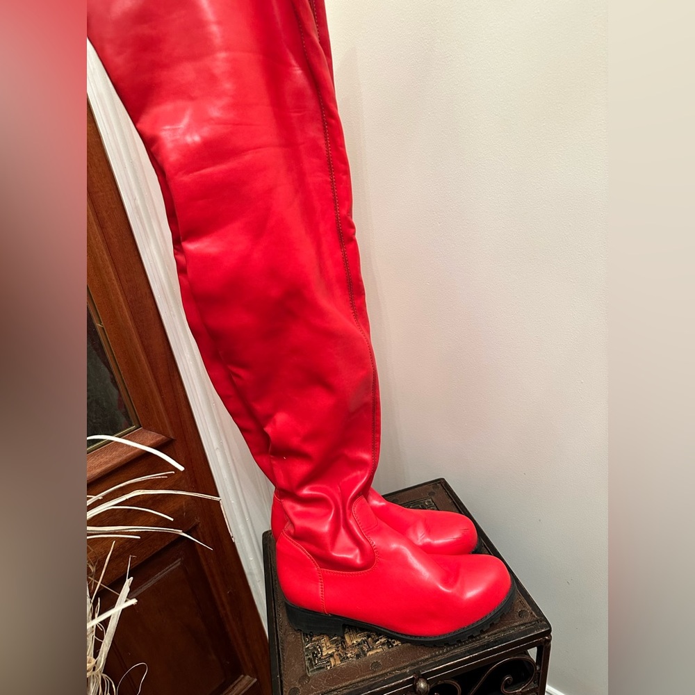 Cute fire engine red thigh high boots!